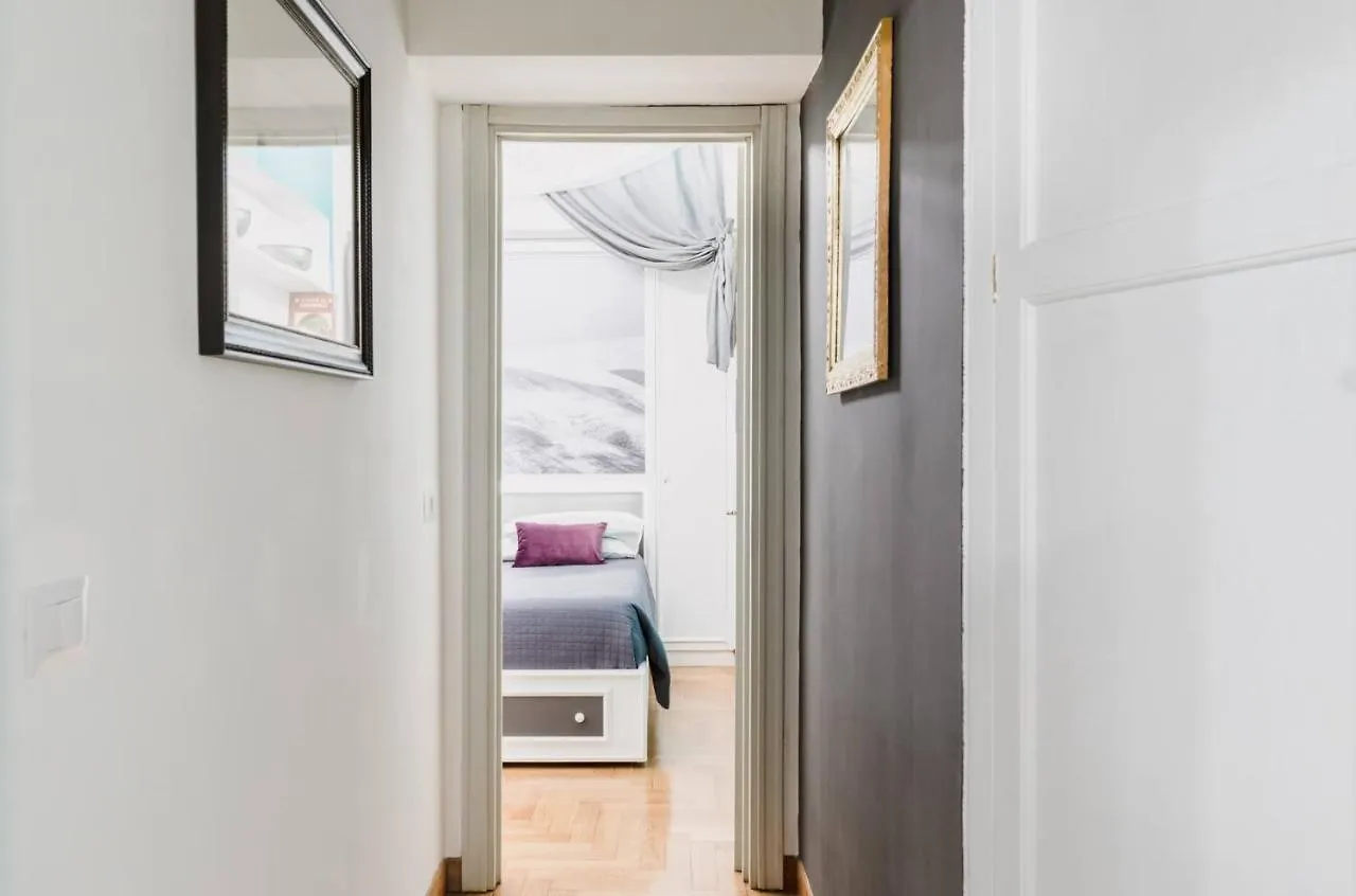 Apartment Suite Design Piazza Di Spagna Rom Italien